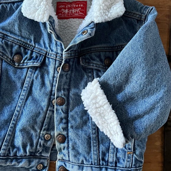 Levi's Other - Vintage Little Levi’s Denim Trucker Jacket with Sherpa Lining 4T